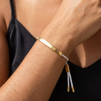 Thumbnail for Freundschaftsarmband — Nahaufnahme der Details, Gold | SKU: laperle-g