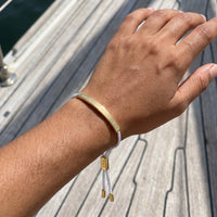 Thumbnail for Stoffarmband — getragen, echte Größe, Gold | SKU: laperle-g