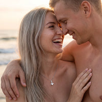 Thumbnail for Kette schleife — von einem Paar getragen, Silber | SKU: 6309048