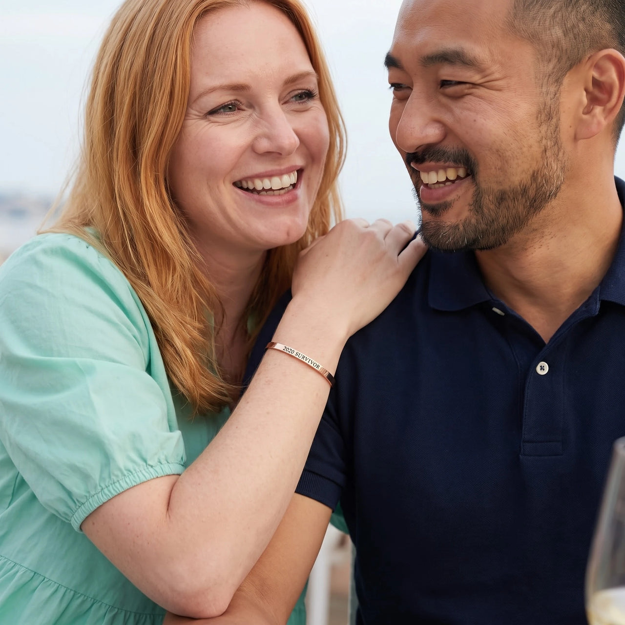 Mutmach geschenk — von einem Paar getragen, Roségold | SKU: 2020s-rg
