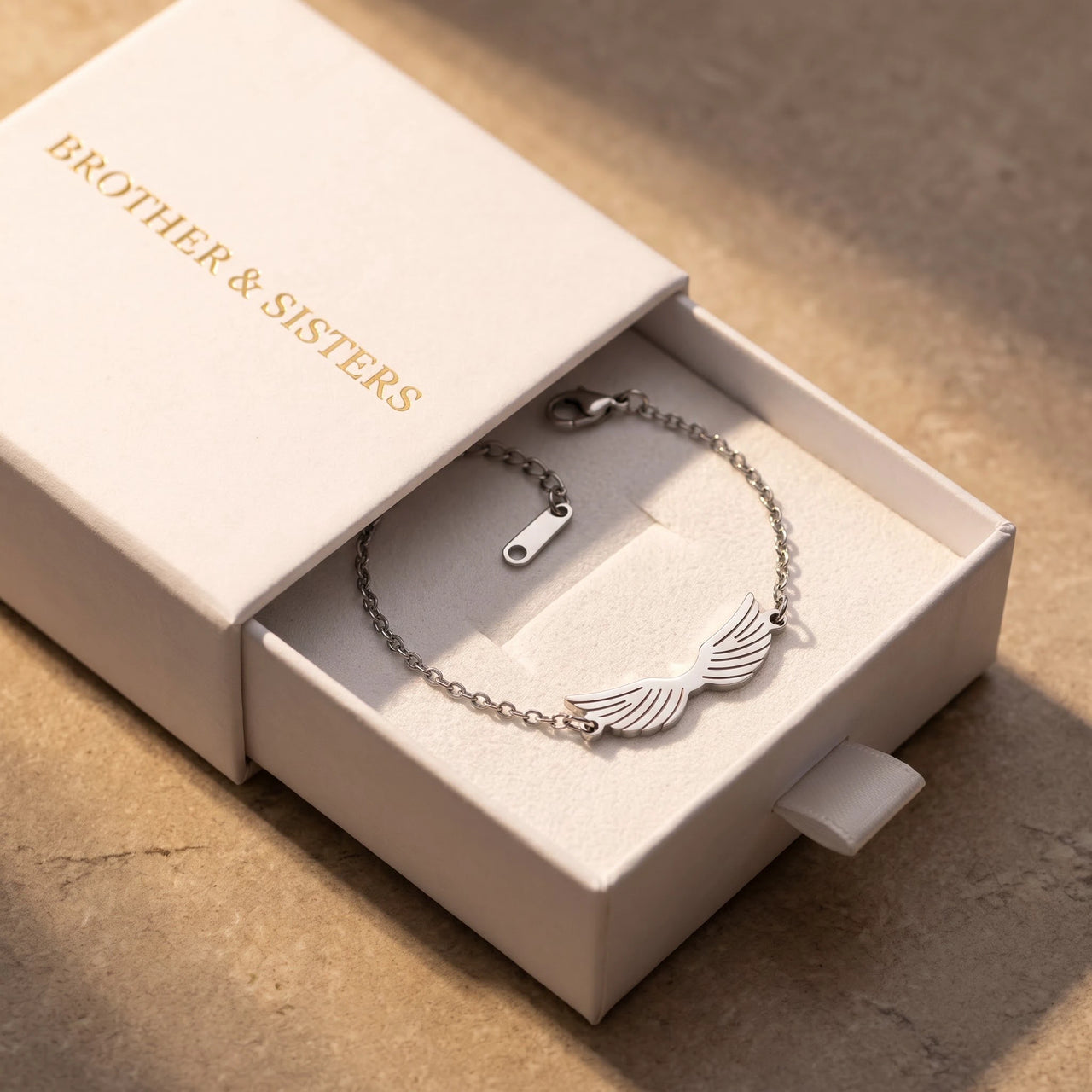 The silver bracelet in the Brother & Sisters gift box | SKU: 42006-silver