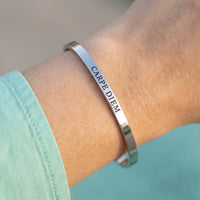 Thumbnail for Carpe diem armband — Nahaufnahme der Details, Silber | SKU: cp-wg