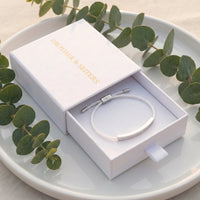 Thumbnail for Textilarmband — in der Geschenkbox, Silber | SKU: laperle-wg