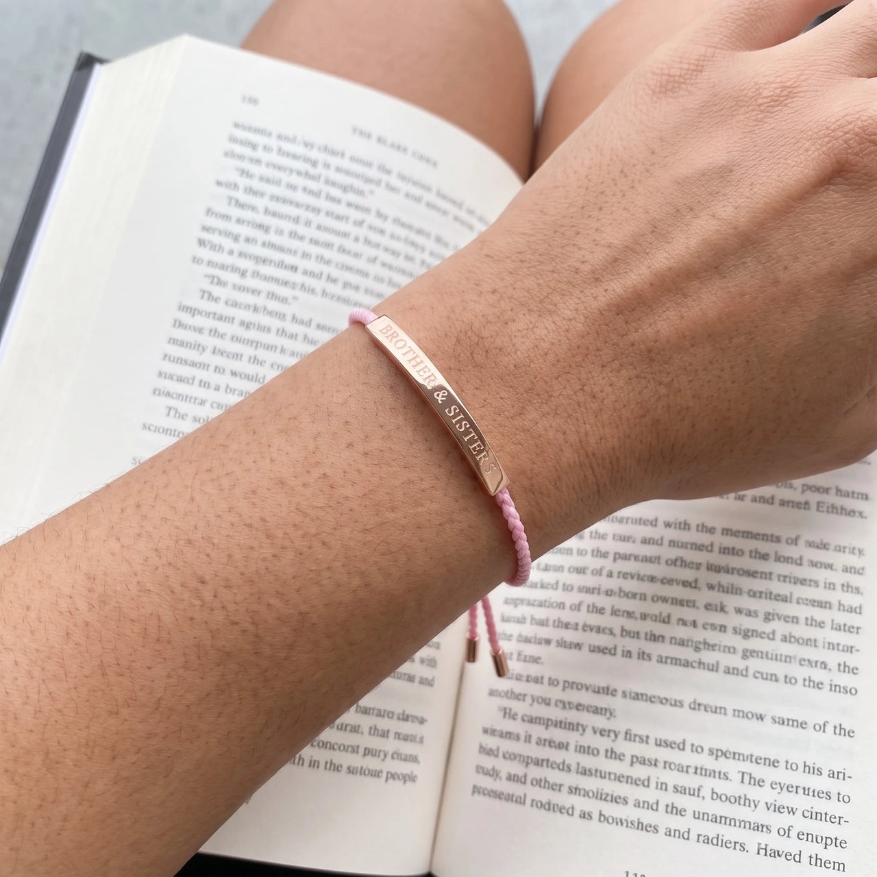 Partnerarmband — getragen, echte Größe, Roségold | SKU: lecorail-rg