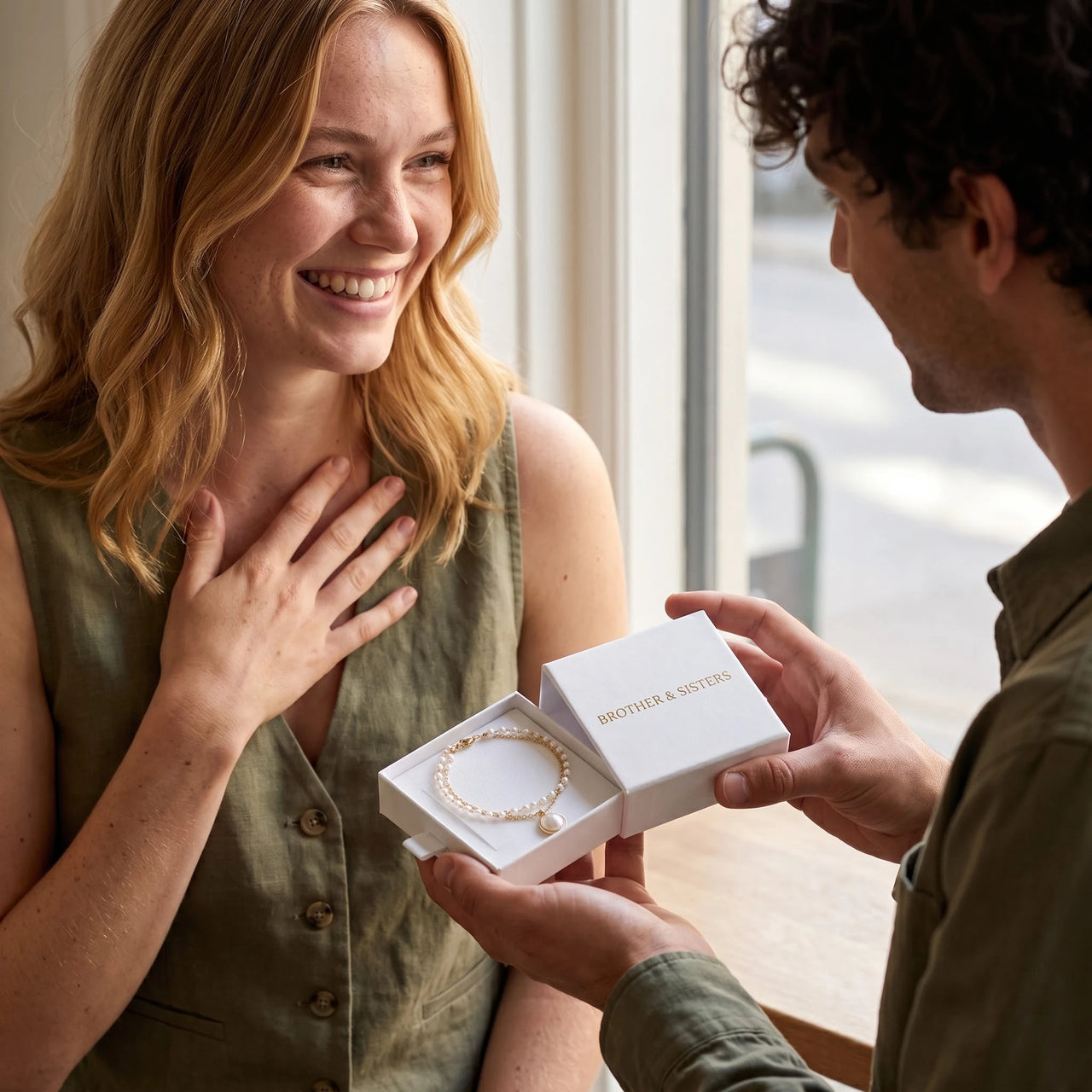 Perlenarmband — als Geschenk überreicht, Gold | SKU: l-epure