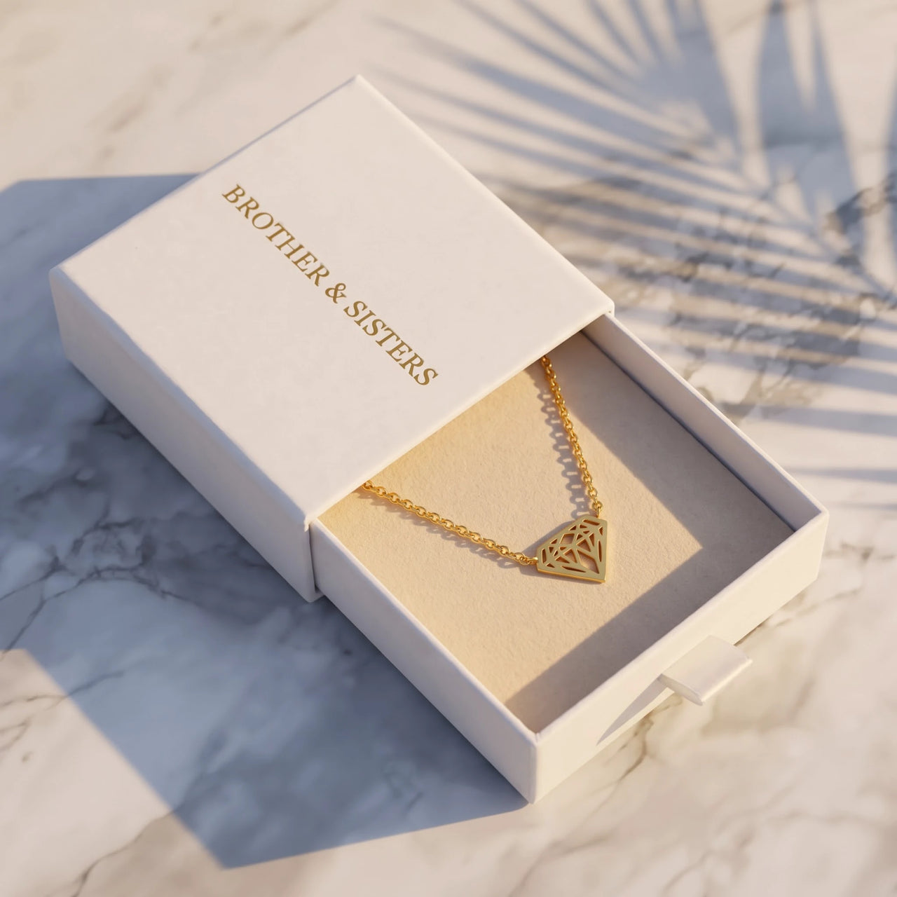 Wasserfester schmuck — in der Geschenkbox, Gold | SKU: 12791388-gold