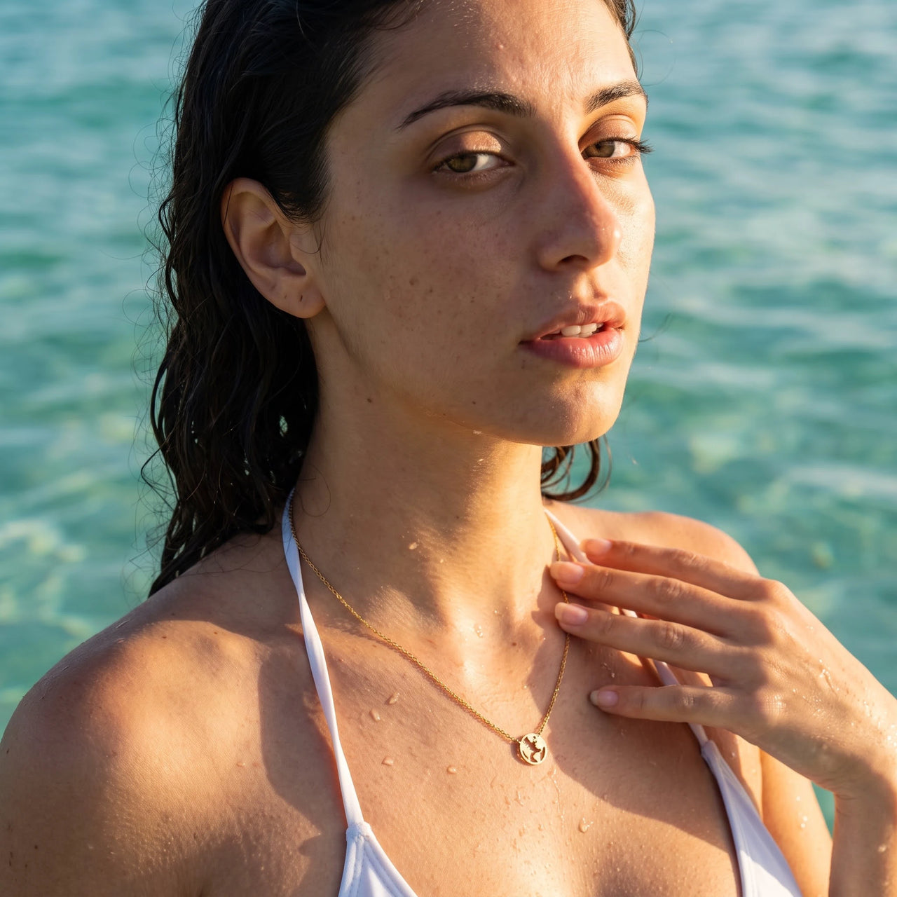 Weltkugel kette — im Wasser getragen, wasserfest, Gold | SKU: 22173453-gold