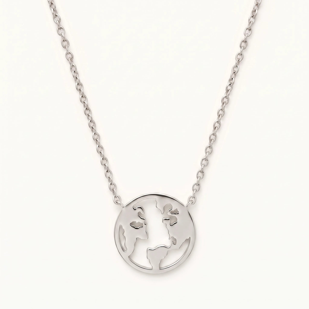Weltkugel kette — Produktfoto auf weißem Hintergrund, Silber | SKU: 22173453-white-gold