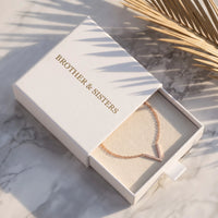 Thumbnail for V armband — in der Geschenkbox, Roségold | SKU: 9443177-rose-gold