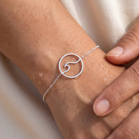 Thumbnail for Welle armband — Nahaufnahme der Details, Silber | SKU: 17429078-white-gold