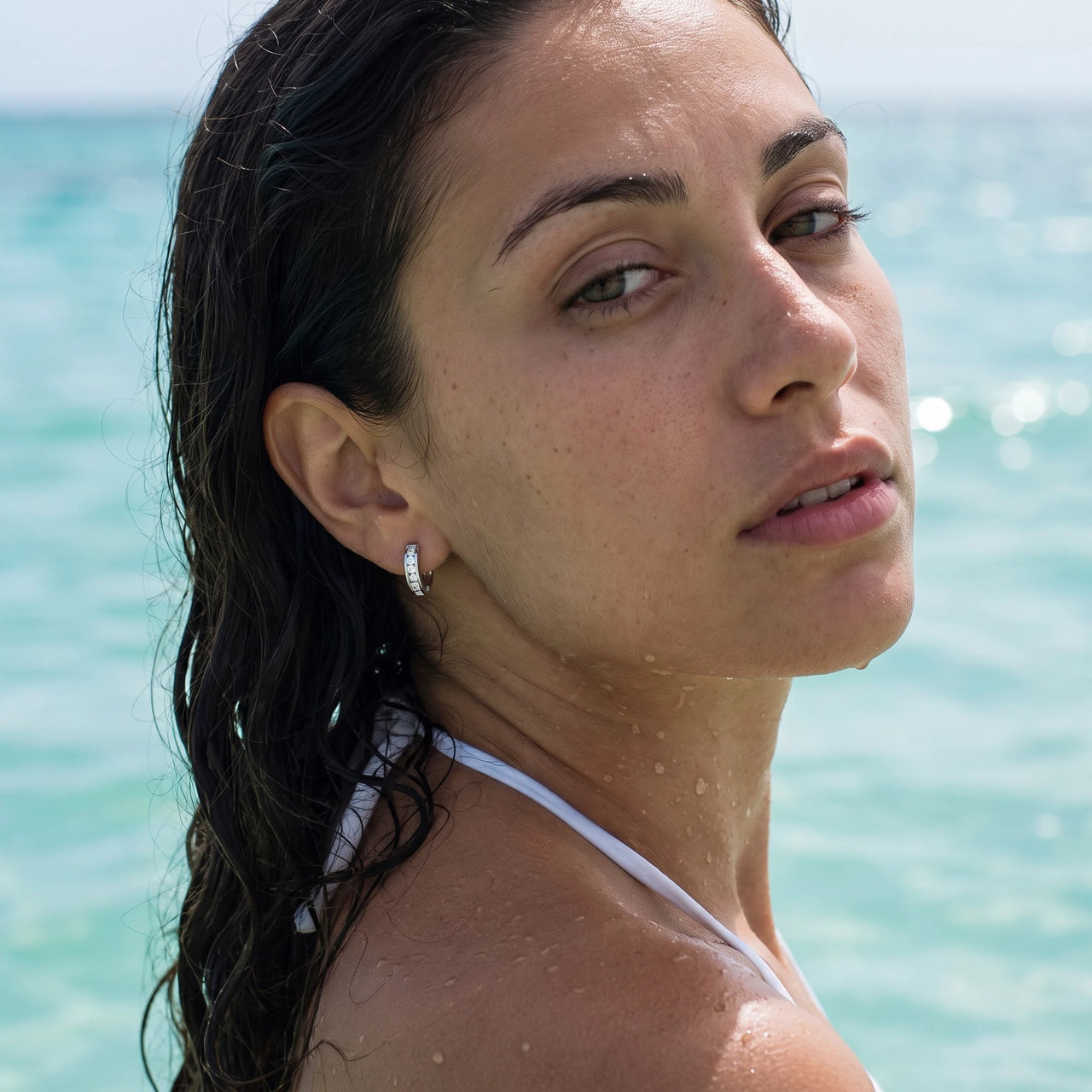 Kleine creolen silber — im Wasser getragen, wasserfest, Silber | SKU: 22023999-rhodium