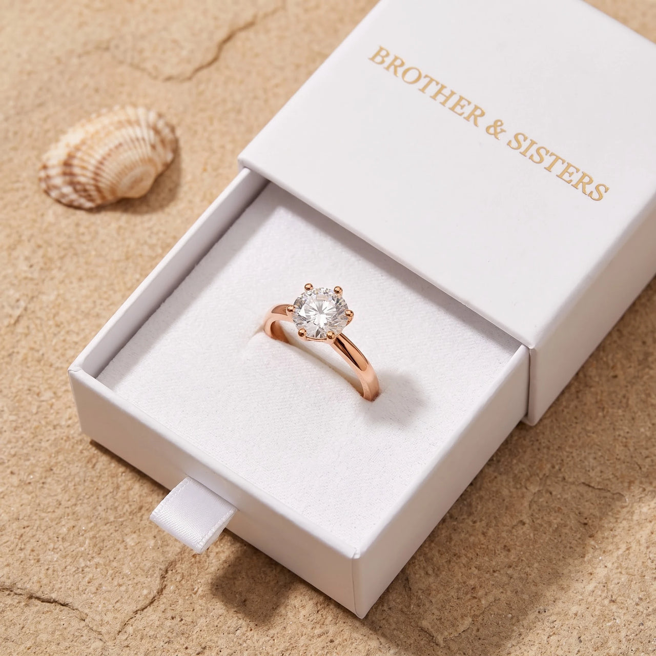 Solitär ring — in der Geschenkbox, Roségold | SKU: 33759698-4.5-rose-gold