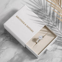 Thumbnail for Verlobungsring silber — in der Geschenkbox, Silber | SKU: 33759698-4.5-silver