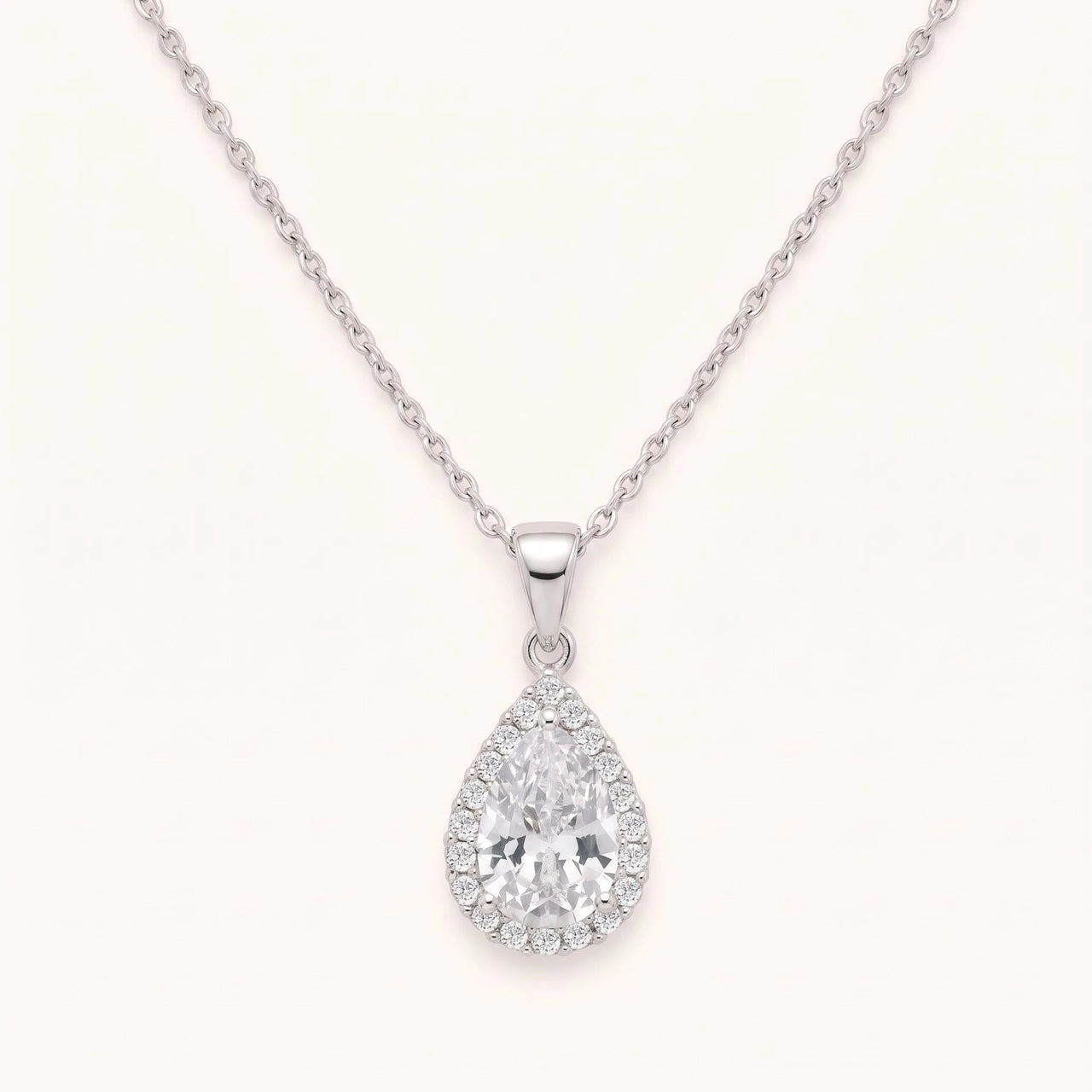Tropfen kette — Produktfoto auf weißem Hintergrund, Silber | SKU: 505415-white