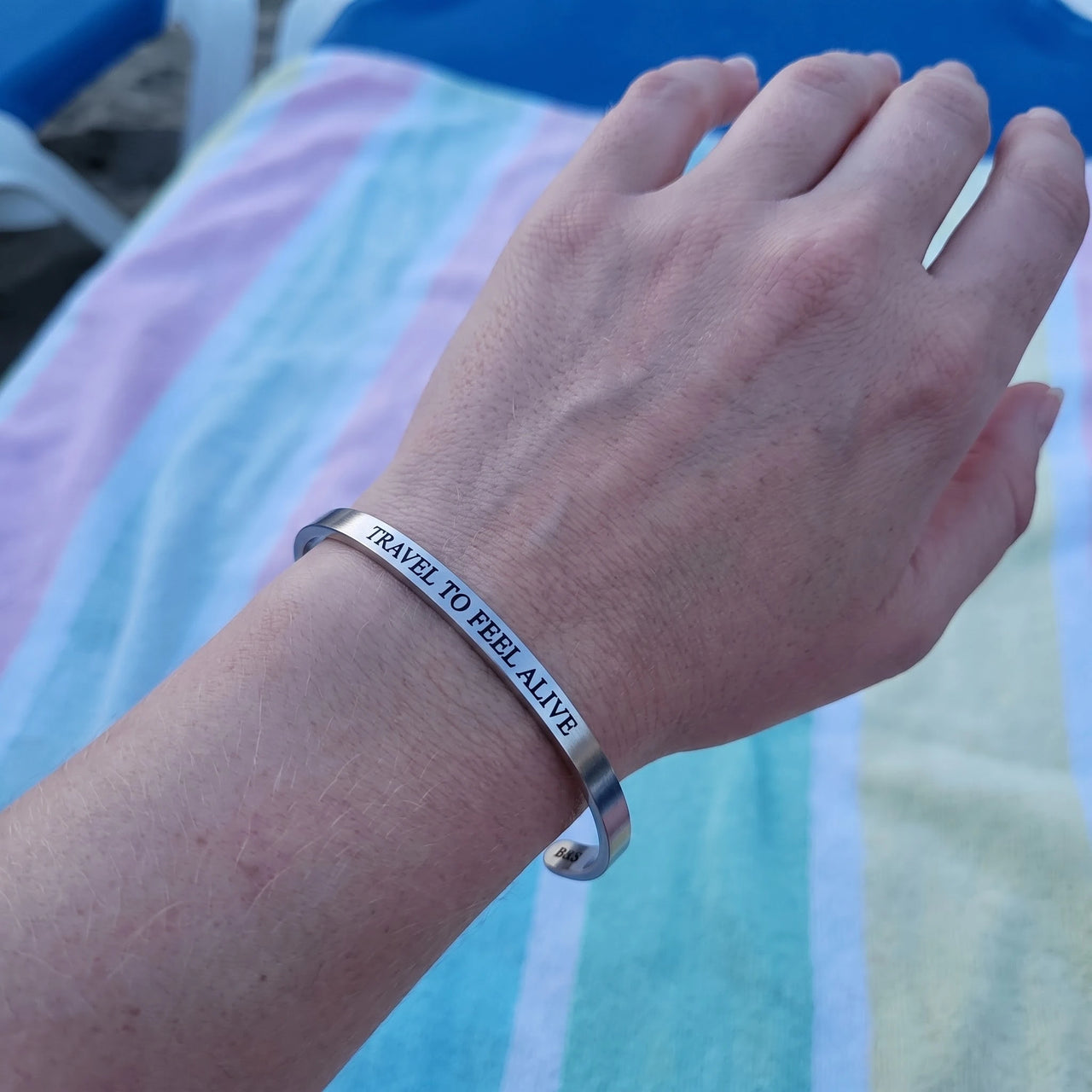 Reise armband — getragen, echte Größe, Silber | SKU: ttfa-wg