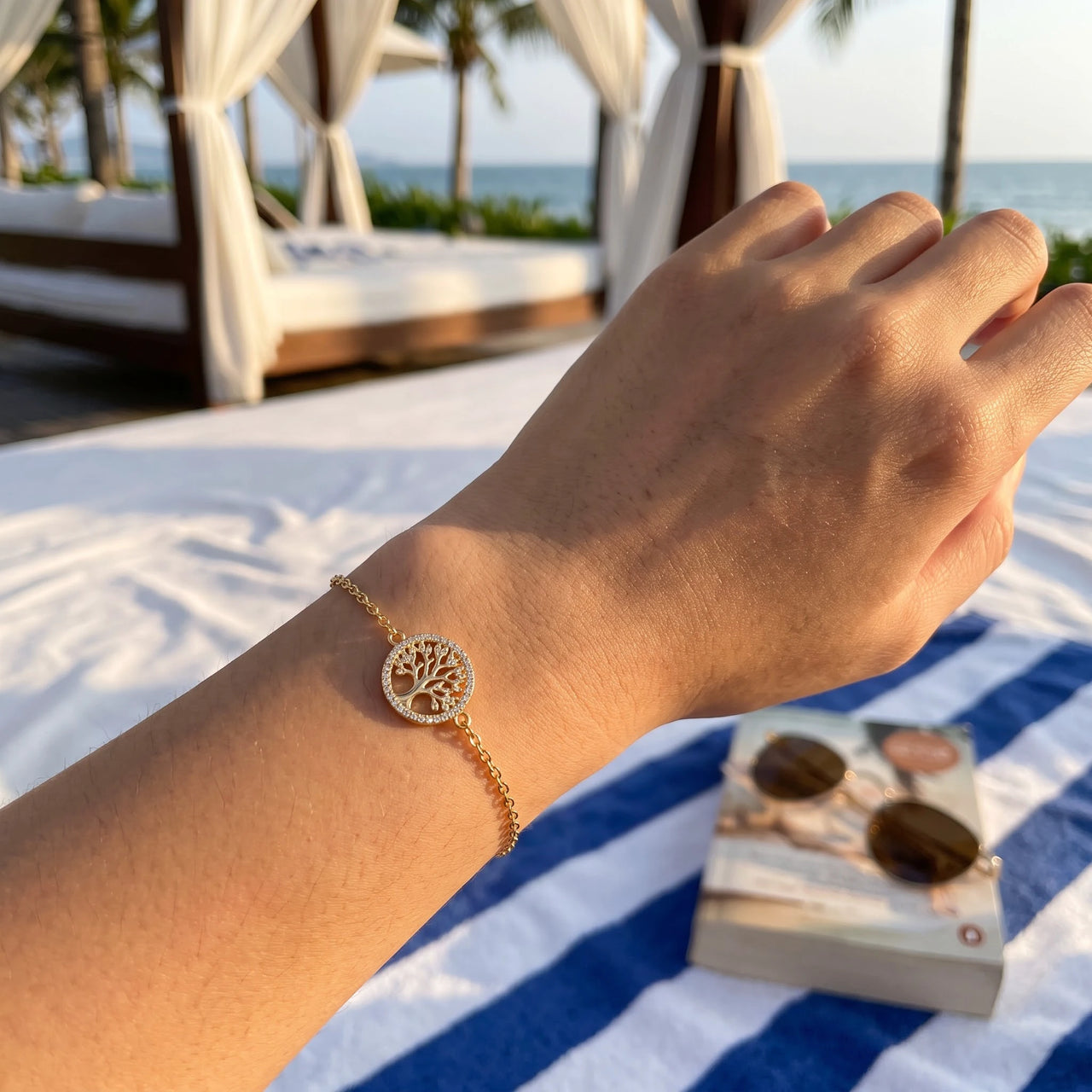 Lebensbaum armband — getragen, echte Größe, Gold | SKU: 18963309-gold